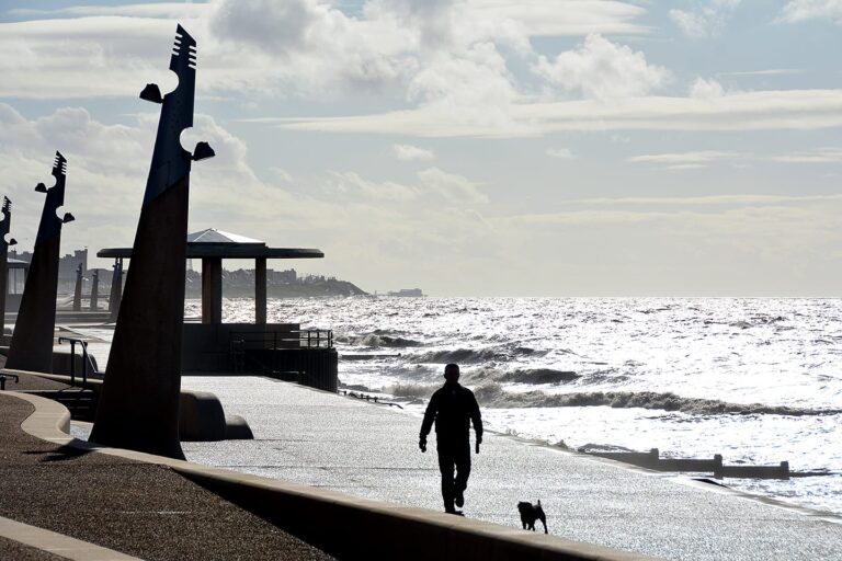 Walking on Cleveleys promenade in autumn - Cleveleys photo gallery